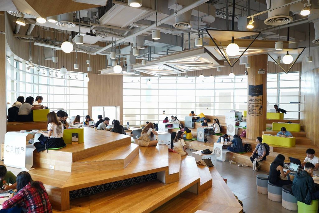 C.A.M.P - Creative And Meeting Place (ซีเอเอ็มพี)MAYA ชั้น 5 