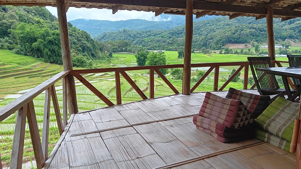 บ้านผาหมอน