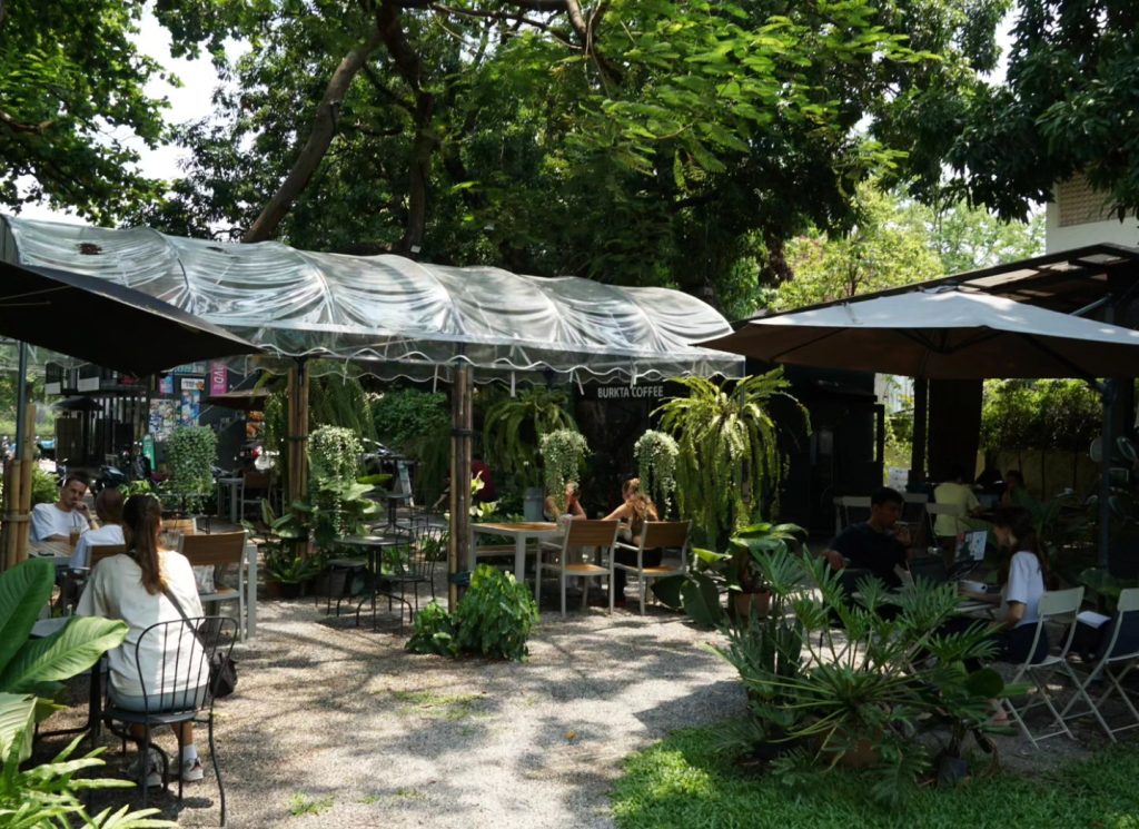 Burkta Coffee ท่าแพ 