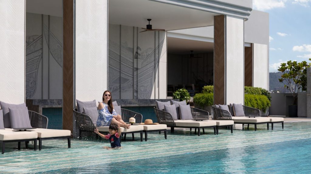 โรงแรมคอร์ทยาร์ด แมริออท ภูเก็ต ทาวน์ (Courtyard by Marriott Phuket Town)