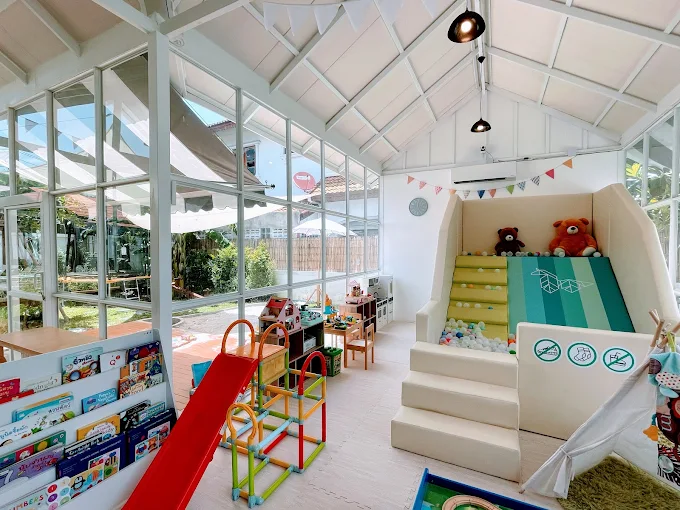 ม้าก้านกล้วย คิดส์คาเฟ่ Banana Tree Horse Kids Cafe