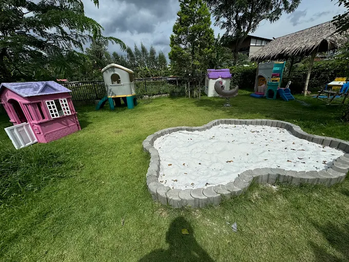 Little Forest Pet Cafe