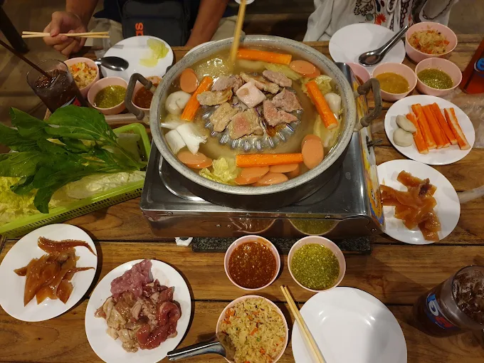 เตาถ่านหมูกระทะบุฟเฟ่ต์