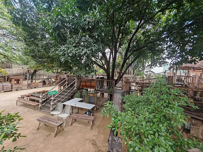 Safari Garden