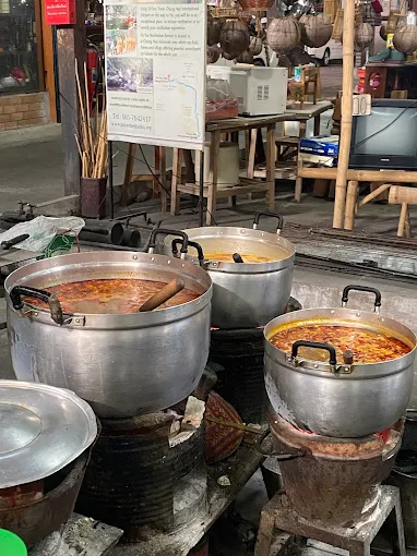 ขนมจีนป้าไร ตลาดมิ่งเมือง เชียงใหม่