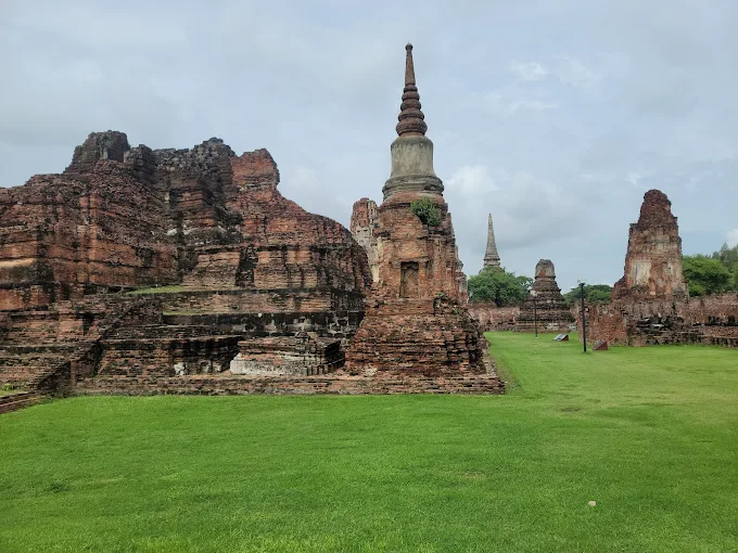  วัดมหาธาตุ