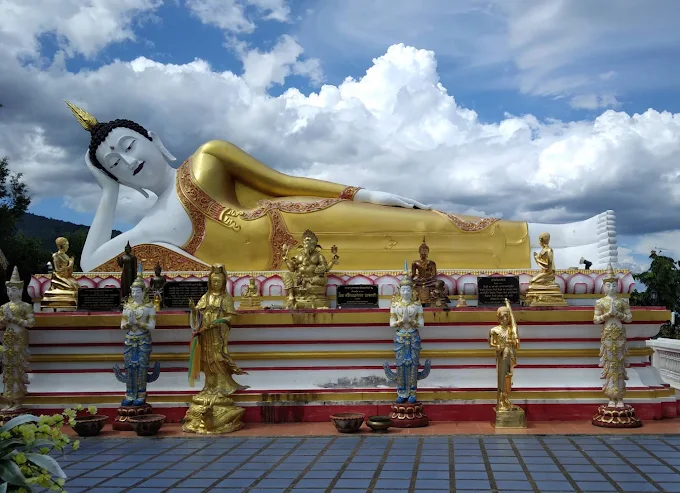 วันพระธาตุดอยคำ