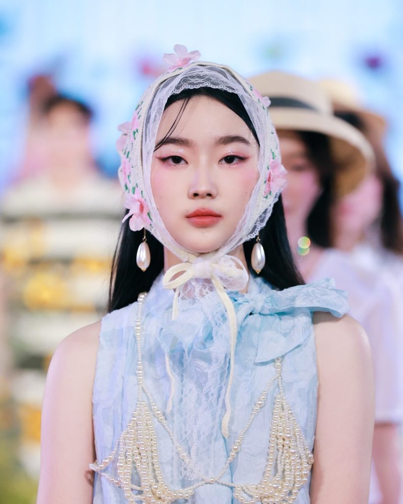 ช่างแต่งหน้าทำผมเชียงใหม่ makeupbykorkor - korkormakeup