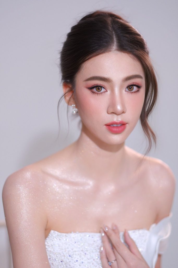 Kachain Makeup Studio ช่างเเต่งหน้าเชียงใหม่