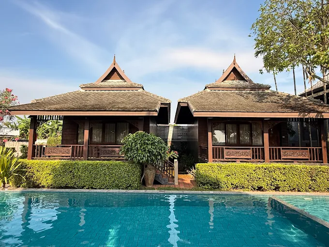 มนต์เมืองรีสอร์ท